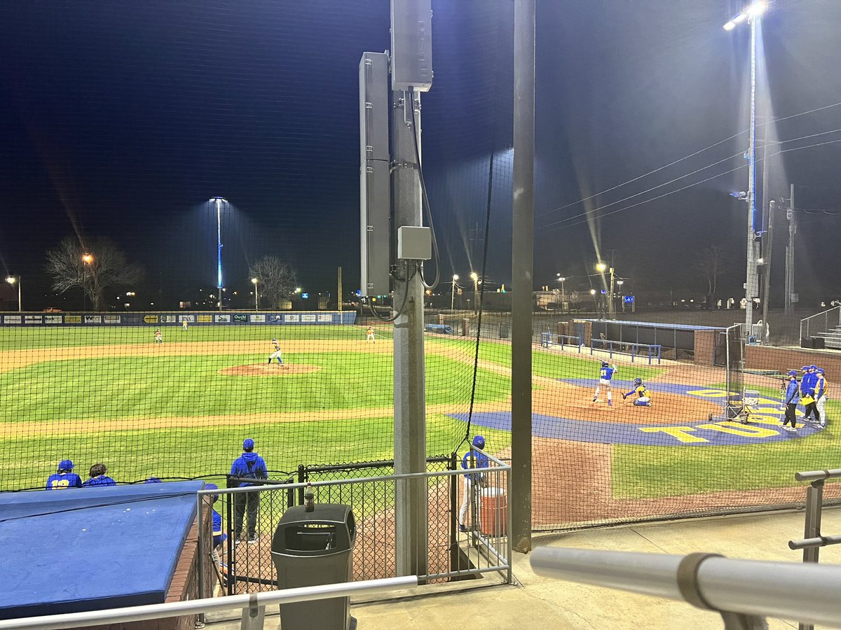jthturner's tweet photo. My boy @GavinPuckett3 out here for his Senior year of @goldenwavebsb and @walkertate25 and Wray for their Junior year!! https://t.co/QlBFi22wkY