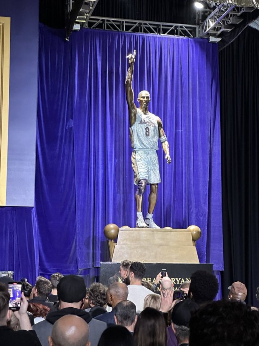 TrashTalk tweet media