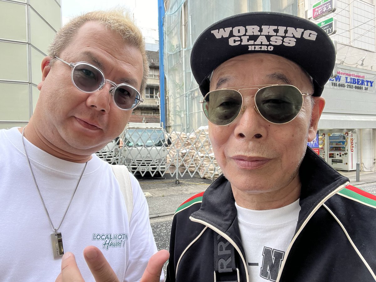 radiKAWA_hakko's tweet image. 本日(9日)23時より再放送。横浜本牧音楽シーンのレジェンド的存在の、#CHIBOW  さんが、遂に番組に登場します。#クレイジーケンバンド の #横山剣 さんも応援コメント。更に、#gurasanpark の新曲もオンエアの超豪華版。お聴き逃しなく。
#カワゴエロック 
#ラジオ川越