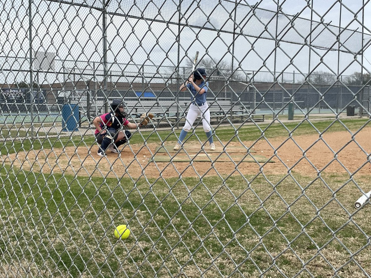 clementssftbl's tweet photo. Sheβs still got it! Blessed to have a great assistant coach ready to sacrifice her body to help the girls prepare! Thanks Coach Rogers! Also shout out to an alumni coming out to help as well behind the plate, thanks Alyssa! ππ#nervertooold #needsomeice #mayfeelthattomorrow https://t.co/ffAf8BxfZH