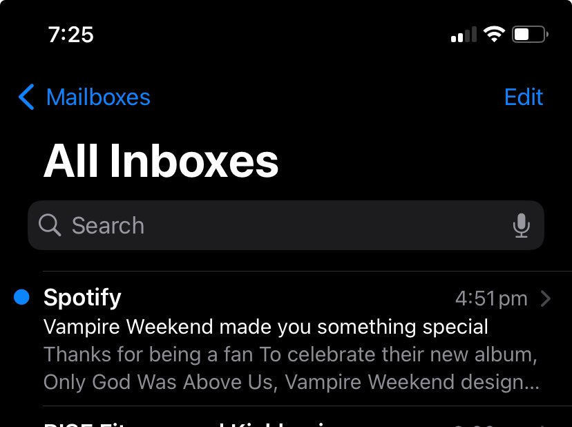 young_boy20's tweet photo. uh yea i know it’s called modern vampires of the city and i’m forever grateful for it https://t.co/CnboLAurhO
