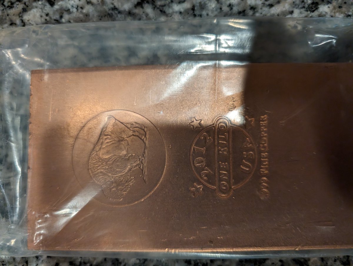 MAGAnon's tweet photo. #silverraid #silver #silversqueeze #copper #gold I think I'm doing this right. https://t.co/CfZUlPqBje