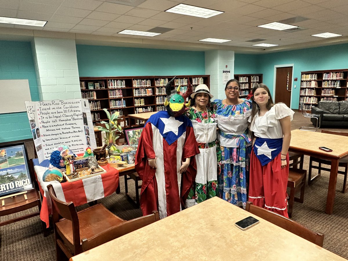 haroldwinklerms's tweet image. Our first Cultural festival was a beautiful celebration of all of the diversity that lives within our walls 🩷🌎🥳 #IBMYP #CelebrateDiversity