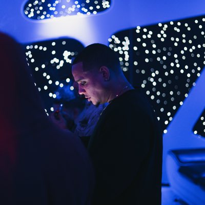 Yrv_4's tweet photo. #NewProfilePic https://t.co/urTTFlSwSA
