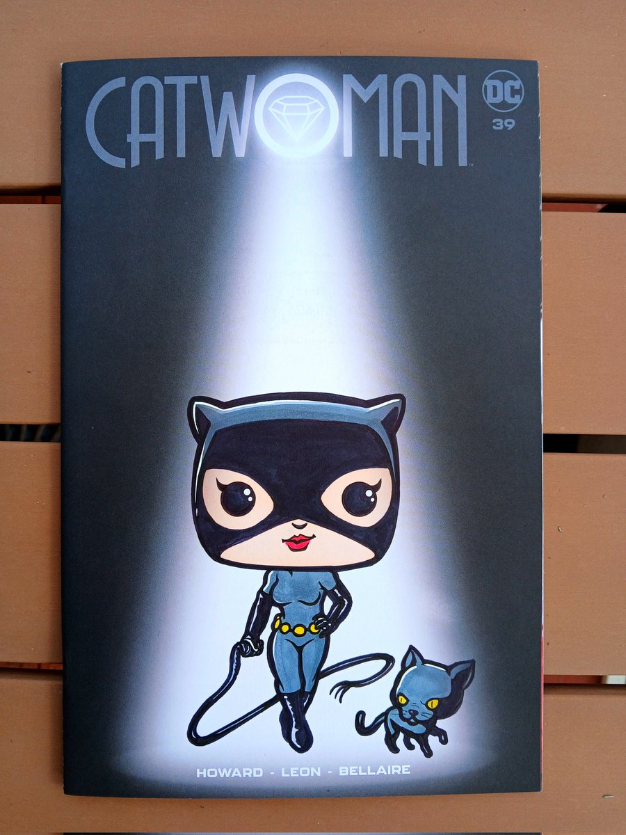 Catwoman from 'Batman: The Animated Series' 🐈 

[CC#145]
#funko #dccomic #catwoman #funkoart #funkopopart #blanksketchcover #funkocomiccover #funkoartwork #selinakyle  #catwomanart #batmantheanimatedseries  #catwomanfunkopop #adriennebarbeau #catwoman39