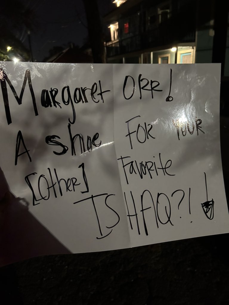 ishaq_'s tweet photo. Had to be resourceful bc I was at work all day. Do we think @MargaretOrr will see this? https://t.co/biWvLtjfqK