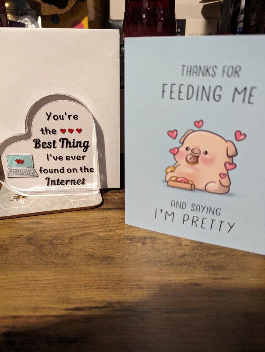 The_QueenBea_'s tweet photo. Early valentine's day from @scarecrow1125 #ValentinesDay https://t.co/Vpj8jboQxk