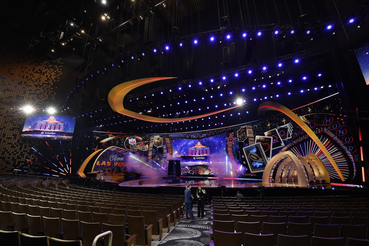 NFL's tweet image. Elite Las Vegas stage decor 🔥

📺: #NFLHonors on CBS &amp;amp; NFLN
📱: Stream on #NFLPlus