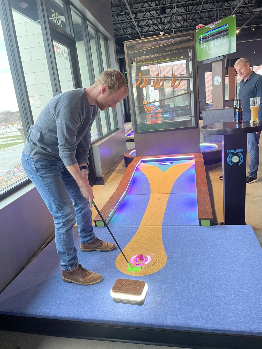 Happy Hour w/ the Des Moines office  <a href="/PuttsAndPins/">Putts & Pins</a> for duckpin bowling 🎳 + arcade style mini golf! ⛳️
