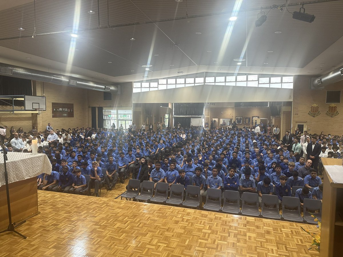 It was wonderful to gather for our College Opening Mass this morning which was celebrated by Fr. Andrew Rooney. After Mass, a special blessing was given to our new staff and new College Learning Plan 2024-2026.