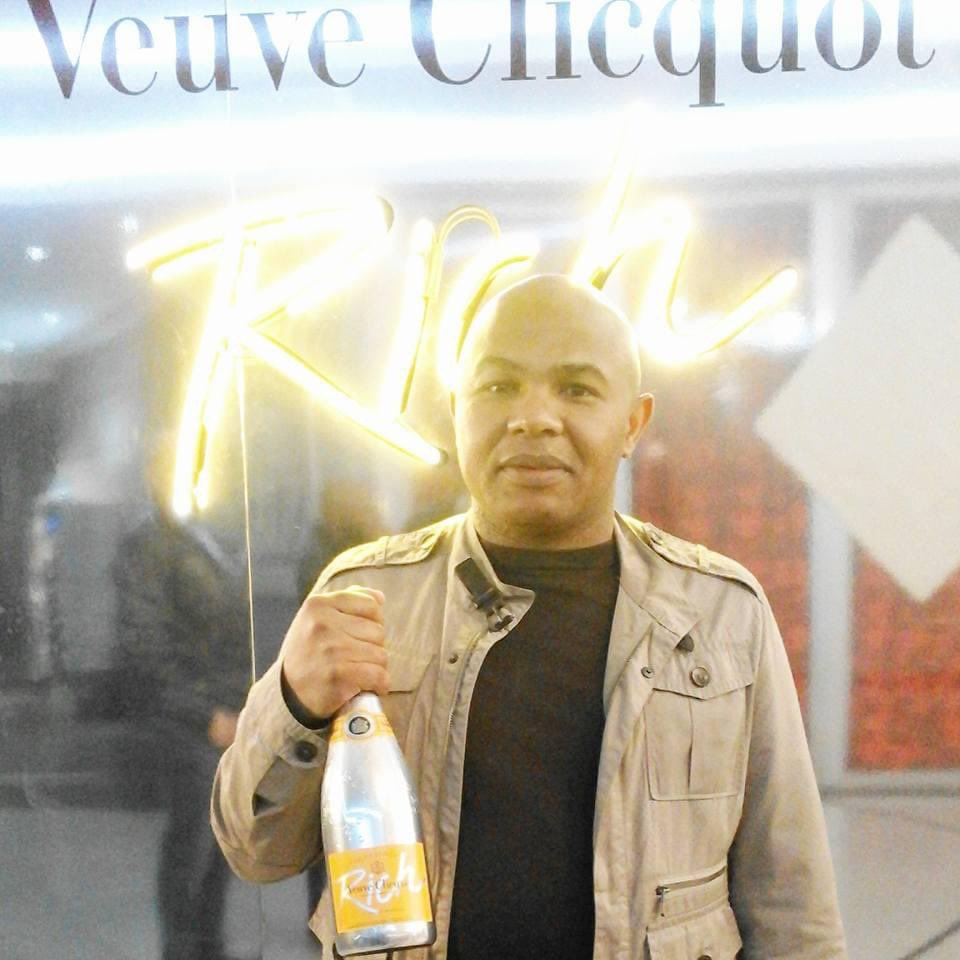 Monsieur Ponto tweet media