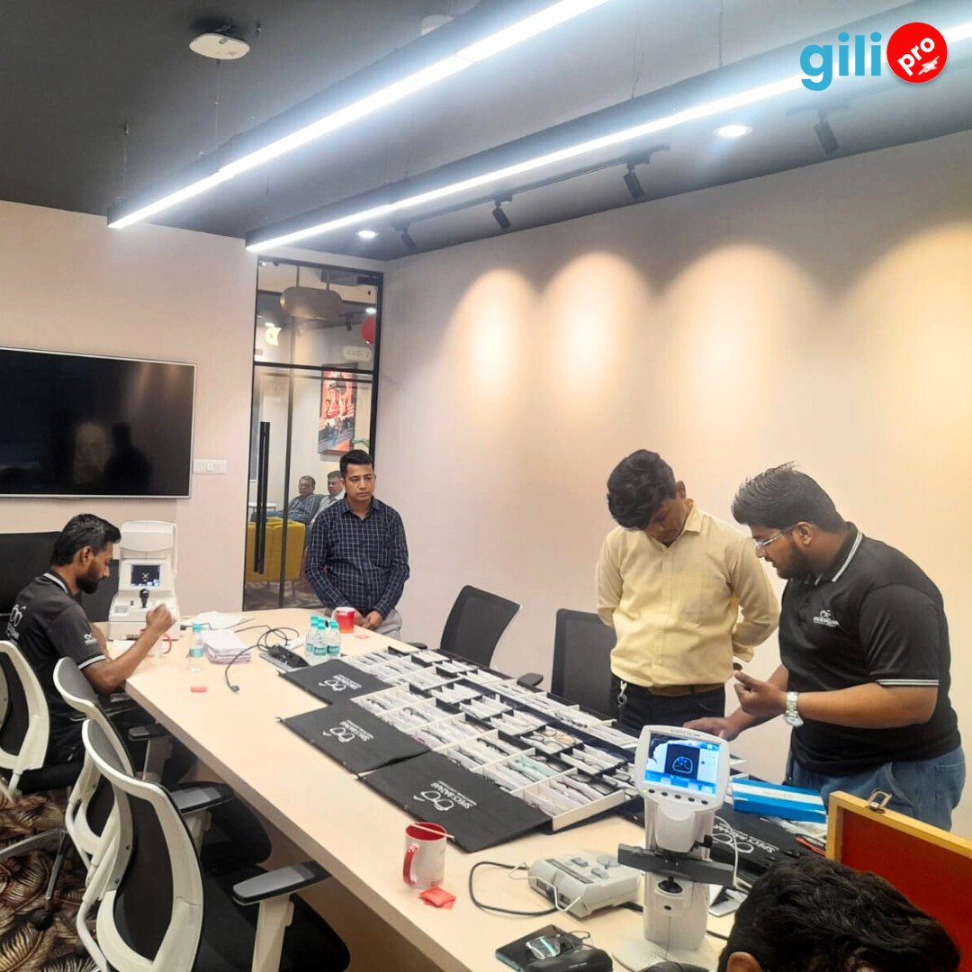 gili_pro's tweet photo. Enhance workplace wellness with our exclusive eye camp, powered by https://t.co/3kVFmjwjL9, for clearer vision and brighter horizons! Elevate your professional outlook today.
#gilipro #eyecamp #eyecare #wellness #eyehealth #healthcare #workvibebenefits #employeebenefits https://t.co/j1ekADN15y