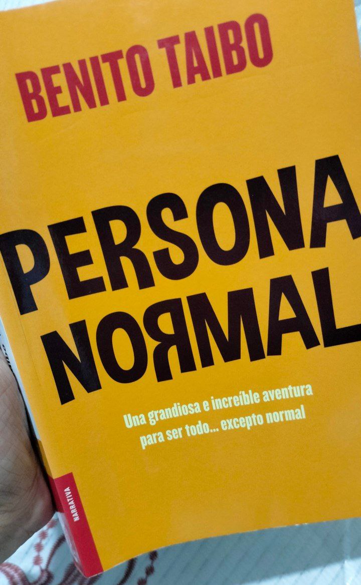 mientras_jkn's tweet photo. Vayan a ver las frases de amor a nuestro 
TikTok 💕
Libro: Persona normal ✨📖
Día 8/29 https://t.co/nO088OXVZf

#personanormal 
#benitotaibo 
#BookTok 
#librostok 
#libros 
#book 
#29frasesdeamor 
#Amor 
#parati 
#trend 
#treanding https://t.co/07ugSOLJos
