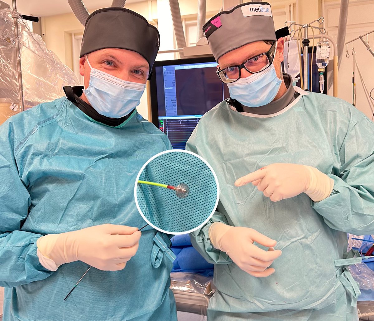 ChristianHeeger's tweet photo. Vascular closure systems in EP procedures:

Today we startet our experience
with the novel @HaemoneticsVC #vascade device at #EP_Altona 

👉 US-guided puncture 
👉 immediate haemostasis by vascular closure
👉 same day discharge ready! 

@Asklepios_HH
@AGEP_DGK @DGK_org @YoungDgk https://t.co/YCssOfpx7x
