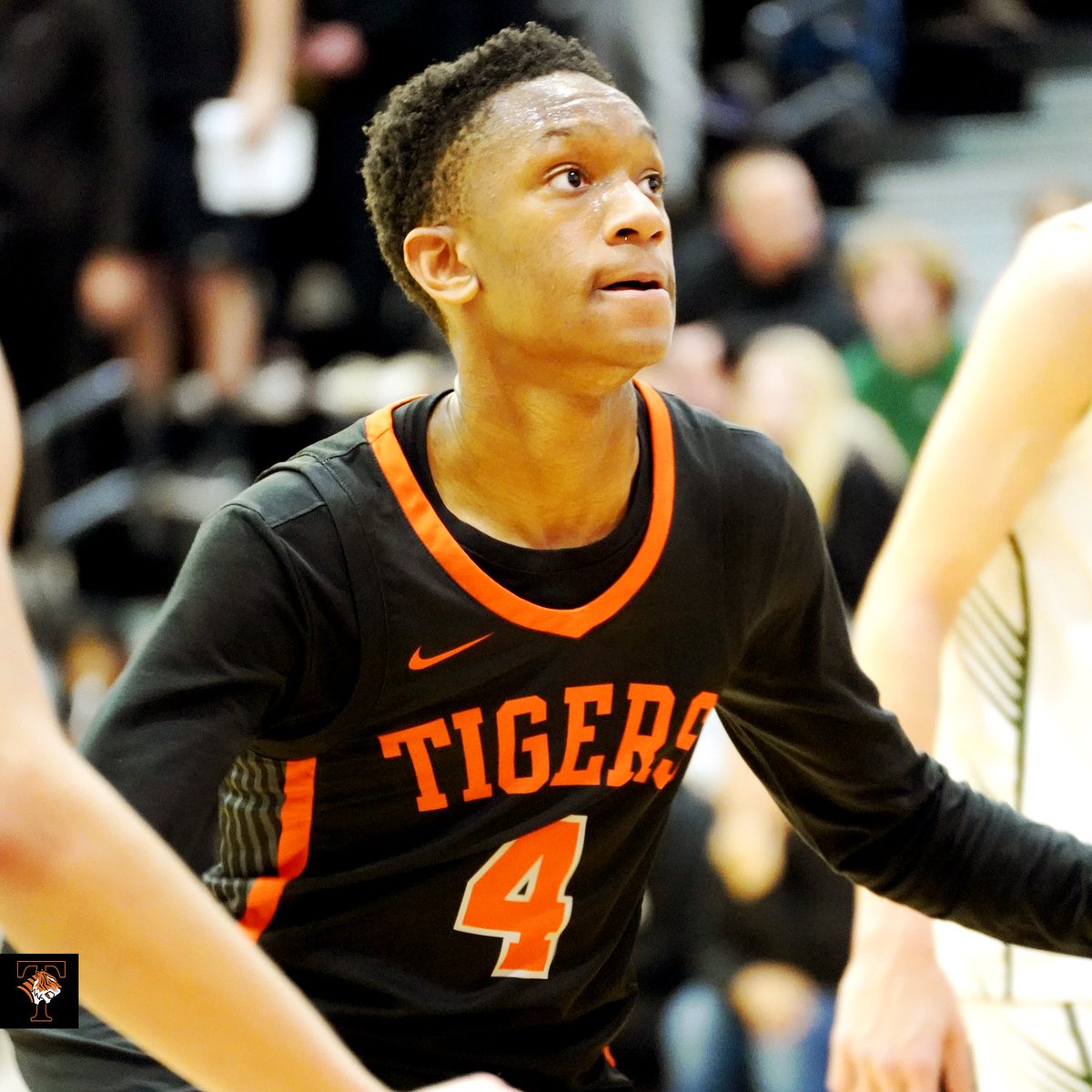 TechTigerBB's tweet photo. 6'4' Guard Ishmael Traore is a Defense stopper and played his role to perfection slowing down the storm.  Late in the Game Traore scored a big go head basket to put the Tigers up by 10 in the closing mins. of tonights action.  College Coaches check him out https://t.co/hQXSgx92Jz