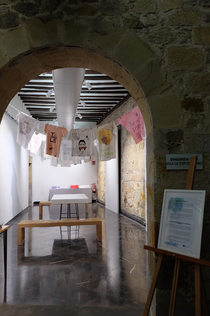 improve_heu's tweet photo. Our exhibition of the #ClotheslineProject is now showing in Bilbao until 29 February - learn the stories of the ones affected by #DomesticViolence on t-shirts 👕! Organised by our partner @asociacionaskabide
Learn more about the campaign here! https://t.co/DXEUHAOqiP https://t.co/n2gl4Pt6fk