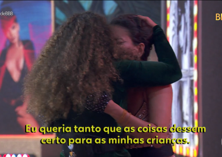 HugoGloss's tweet photo. Fofooo esse momento🤏 #BBB24 https://t.co/gNCrXoOwnx