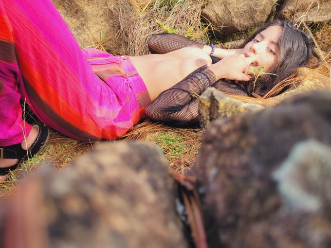 Let me know if you like this styles? https://t.co/2s102NvDT6<a href="/tag/onlyfan"class="tags"><span>#onlyfan</span></a>