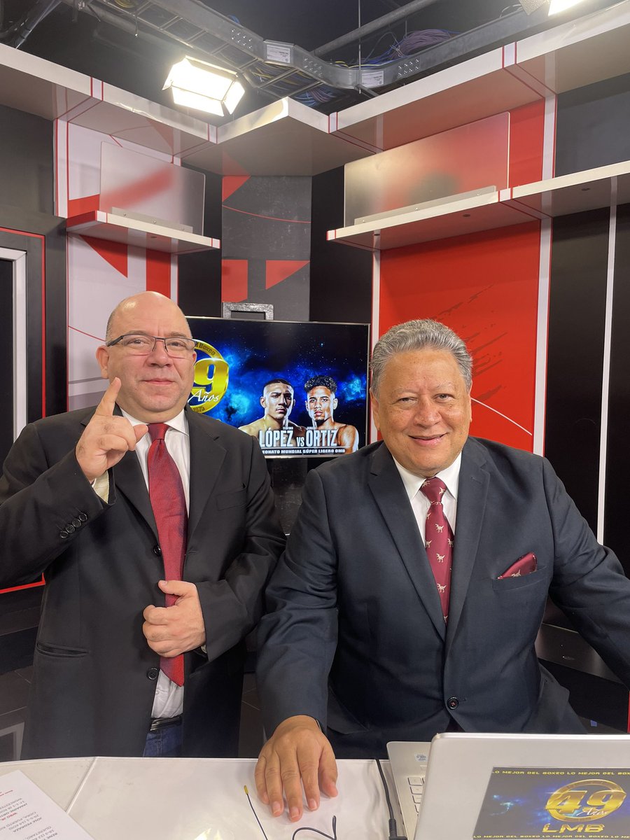 Listos para escribir otra página valiosa en la historia de Lo Mejor Del Boxeo. Apenas termine nuestro programa, arrancamos con la transmisión de Teófimo López vs. Jamaine Ortiz desde Las Vegas a las 9PM. <a href="/JcTapiaJr/">JC Tapia Rosas</a> <a href="/Dalonsofbox/">Daniel Alonso</a> 🥊
