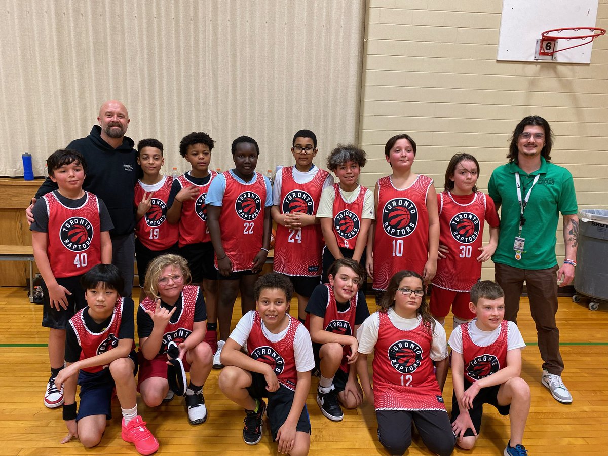 🏀🎉 Huge shoutout to our @OPS_Springville Eagles boys basketball team for securing their first win of the season! 🙌🦅 We're bursting with pride for their hard work and dedication on the court. Special thanks to coaches Mr. Eggen and Mr. Jensen for leading them to victory!