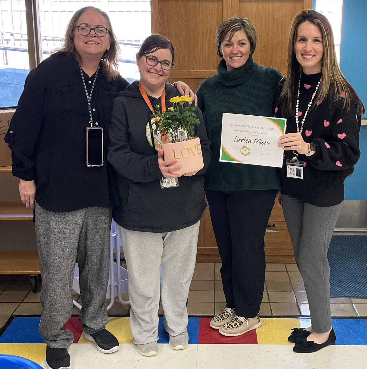Congratulations to Mrs. Miers, the GLE Support Staff Employee of the Year! Mrs. Miers is viewed as a friend and supporter by our students and a super hero by our staff! 💚🧡