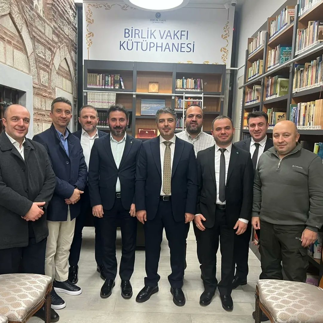 Birlik Vakfı Mali Müşavirler ve Muhasebeciler Komisyonunun düzenledigi İKİNCİ YÜZYILA GİRERKEN TÜRKİYE EKONOMİSİ programının konuğu İstanbul Sabahattin Zaim Üniversitesi Öğretim Üyesi Prof. Dr. Yusuf DİNÇ "İSTİKRAR MARŞI" konusu üzerine hitabet gerçeklestirdiler.
<a href="/yusufdincyd/">Yusuf Dinç, Prof. Dr.</a>