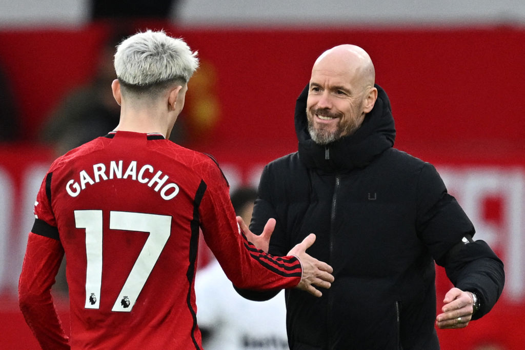 FabrizioRomano's tweet photo. 🔴 Ten Hag: "I never had doubts on Hojlund and Garnacho".
"They just needed time and team supporting them. We made a lot of adjustments in our way of playing, that’s why our talents are developing".
"I was confident from the start. They have potential to do great things". https://t.co/nJEIB5Cic3