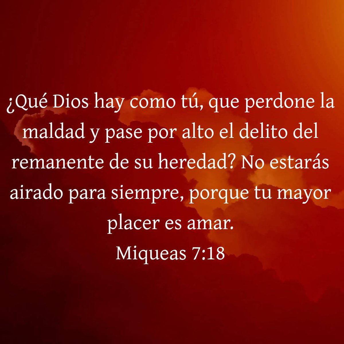 FinanzCL's tweet photo. Orando por Chile 

Pedimos, Señor, que bendigas a nuestros seres amados y a Chile a esta hora de la noche. 

Pedimos esto en nombre de Cristo Jesús, nuestro Señor y Salvador. 

Amén

#chile #oración #dios #cristo #jesús #yahshua #bendición https://t.co/fKTcWPcY45