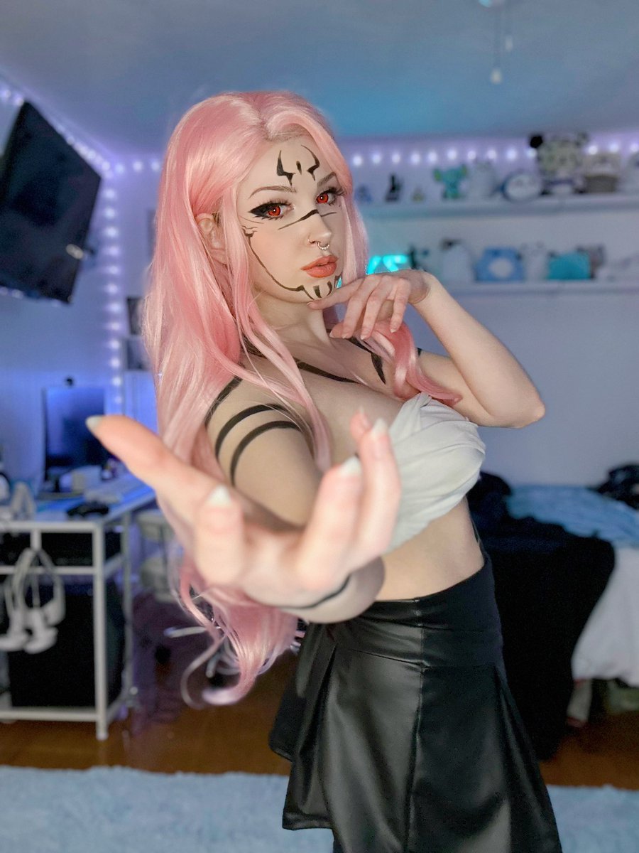 Zyatech_ttv's tweet photo. Domain Expansion: Infinite Rizz
My Patreon is live now! Not much on there yet but more content to come soon 🤍 (link in bio)
#sukuna #JujustuKaisen #anime #cosplay https://t.co/hF06hdkFWD