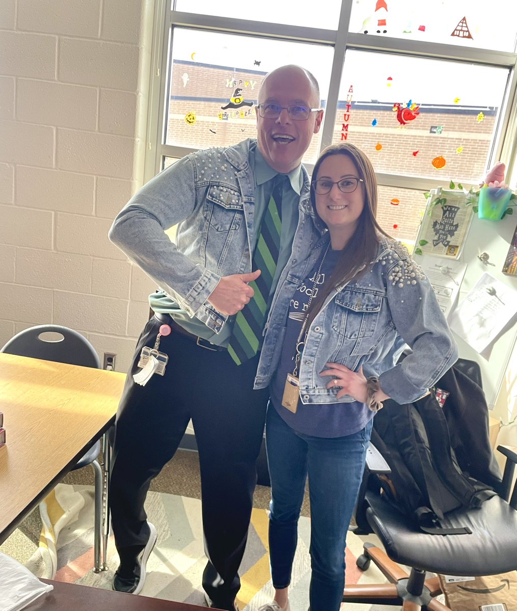 KayHyphenLee95's tweet photo. What’s better than a principal who supports you professionally? A principal who supports you professionally AND personally! Thanks for trying on wedding jean jackets with me @UMSHawks! https://t.co/EnUTLiSTk1