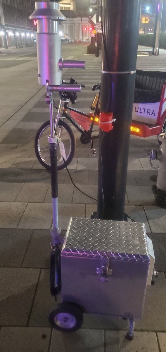 yard_dog27's tweet photo. Anybody know what these are? These are all over new orleans during Mardi gras weekend.  Says homeland security.  Police say they detect air quality.  Any ideas? @RealAlexJones @elonmusk @CensoredNws @AAnon55 @Prolotario1 @Thekeksociety https://t.co/MoEa1Z0FtW