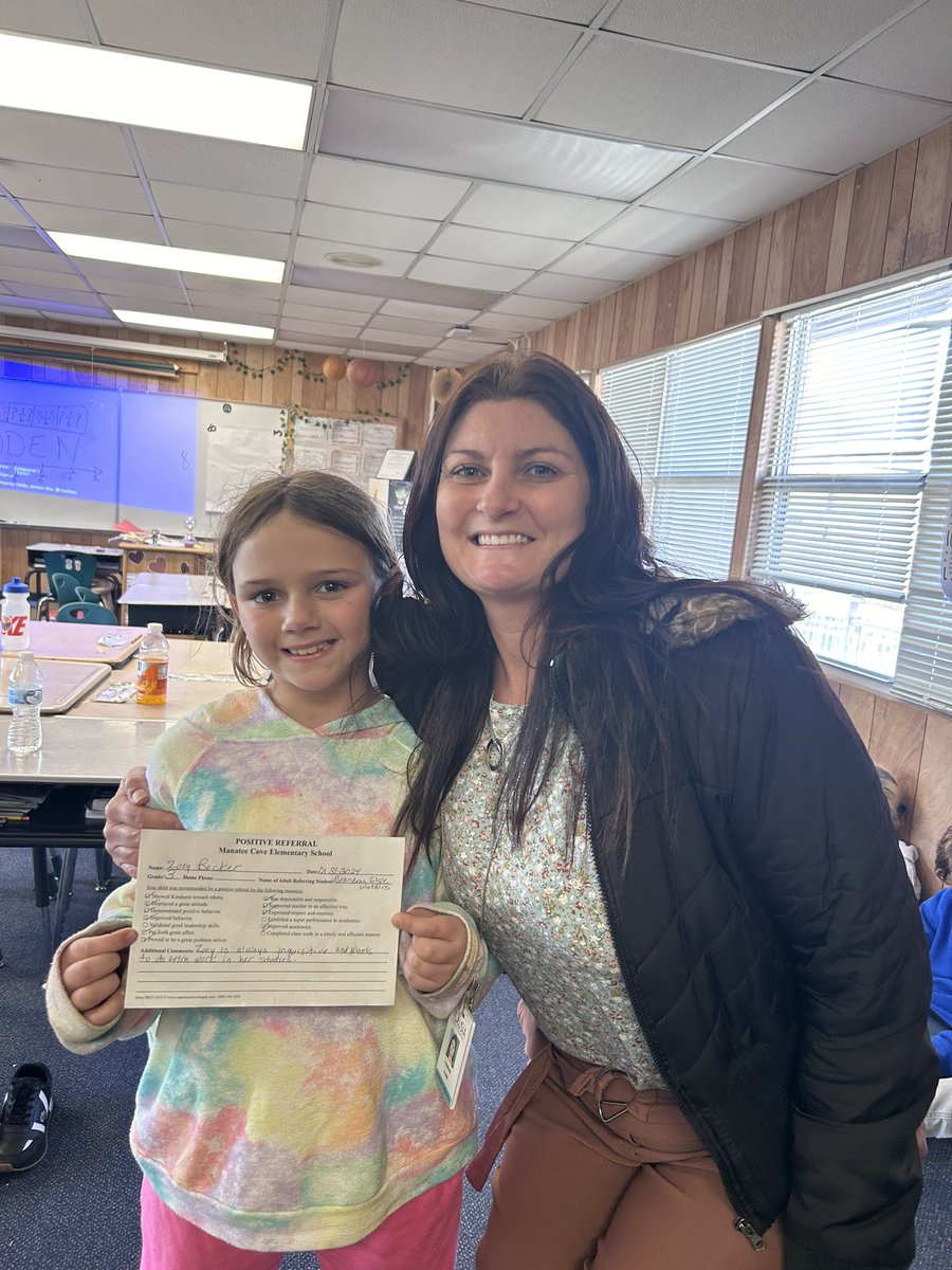 CorrineCob's tweet image. A favorite part of my day. ♥️#positivereferrals @VCSManateeCove