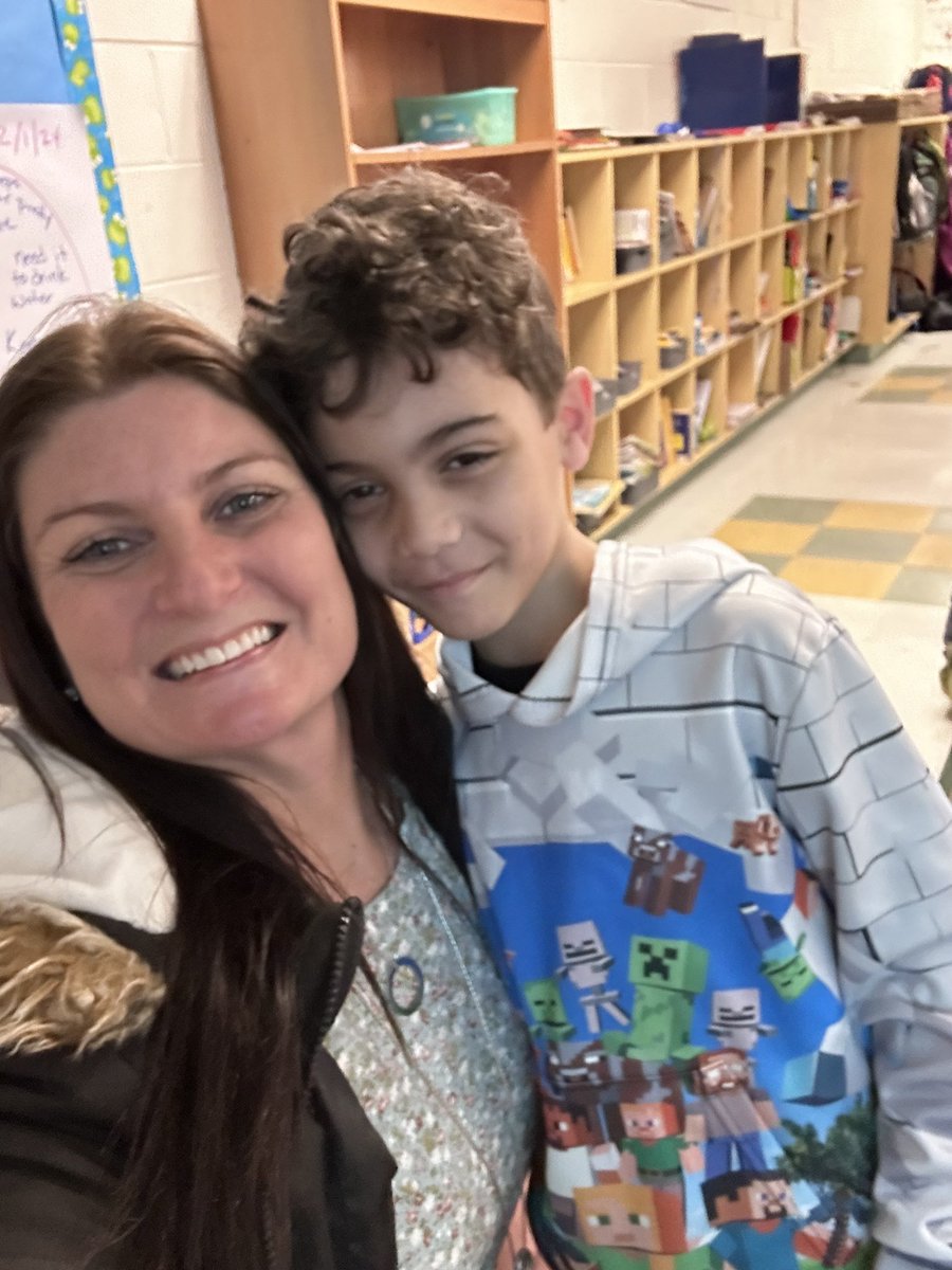 A favorite part of my day. ♥️#positivereferrals <a href="/VCSManateeCove/">Manatee Cove Elementary</a>