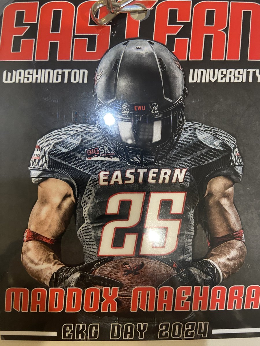 Thank you <a href="/EWUFootball/">EWU Football 🏈</a>, <a href="/Coach_ESanders/">Eric Sanders</a>, @coachhaydenmace, <a href="/NickFarman55/">Nick Farman M.S.</a>  for having me out for EKG day!