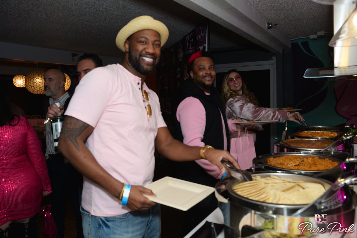 BE_PurePink's tweet photo. Some photos from the Pure Pink Party in Las Vegas last month!

@Blush_Erotica
@KrystalDavisXXX
@bevr_io @RockCandyToys
@flinttsmints @dirtydivaent
 @alexagrey6969 @twitleyspears
@FinnysPlayhouse @BoswellBlack3x
Please let me know if you would like any photo removed. https://t.co/XprJjEAfkZ
