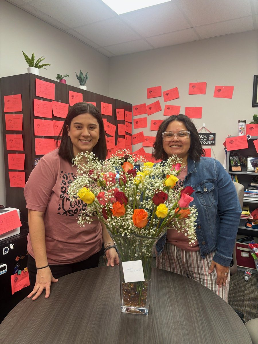 LasheFleming's tweet photo. Representing for counselor week. We have the best that always #LEADSTheWay @CMonjaras_Andre @L_HobsonAndre #TheyWillNeverLeaveYourSide
#Twinning @CFISDAndre @CyFairISD OAN-our admin did it by accident on the previous day @MTaylorCFISD @CLozanoCFISD https://t.co/5wNQhNRAj6