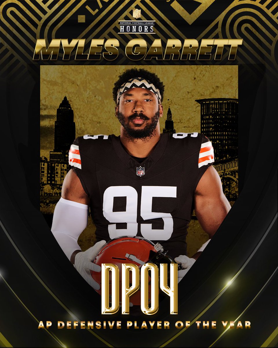 NFLonPrime's tweet photo. An unstoppable force in Cleveland! Myles Garrett is your Defensive Player of the Year! #NFLHonors https://t.co/uakFXFRhKS