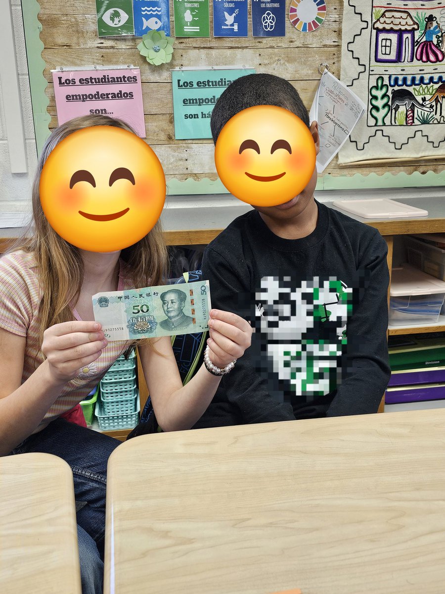 pattyacugna7's tweet image. Thanks Mrs. Gonzales for sharing with my 4th graders about Chinese New Year. 
Love this meaningful little moments. 
Xièxiè
#Culturalunderstanding
#unitingourworld
@tweetwps
@ParticipateLrng