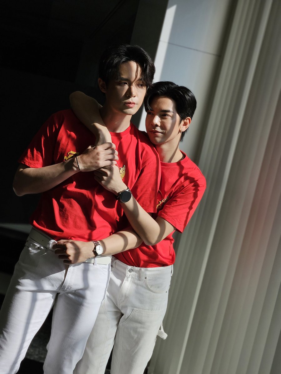 interminableTH's tweet photo. อรุณสวัสดิ์ 🤩 Good moring 

🐺🧈

MUMU x TOFU
#TheSignxCh3 https://t.co/wsMt6MQtmO