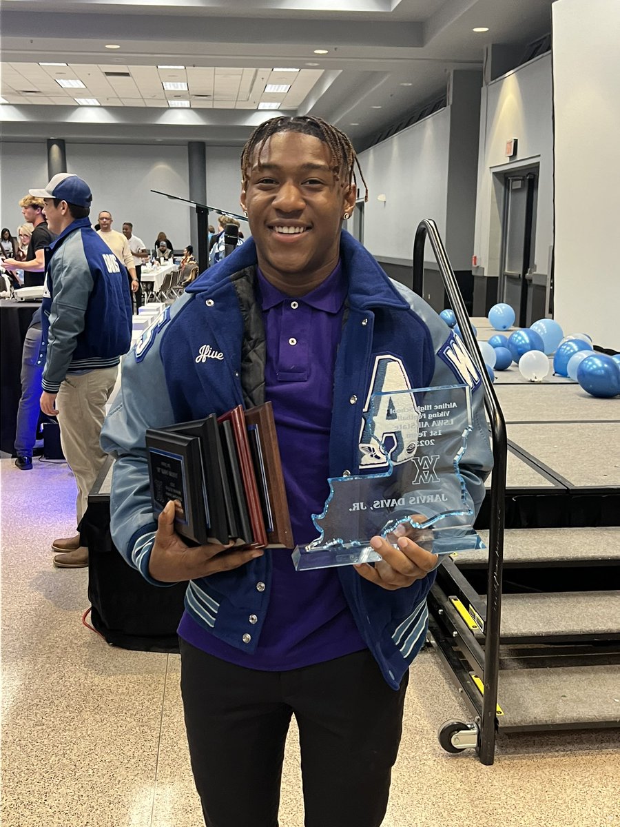 Wow! <a href="/ahsvikes/">Airline Vikings Football</a> the football banquet was amazing! I need and extra set of 🙌