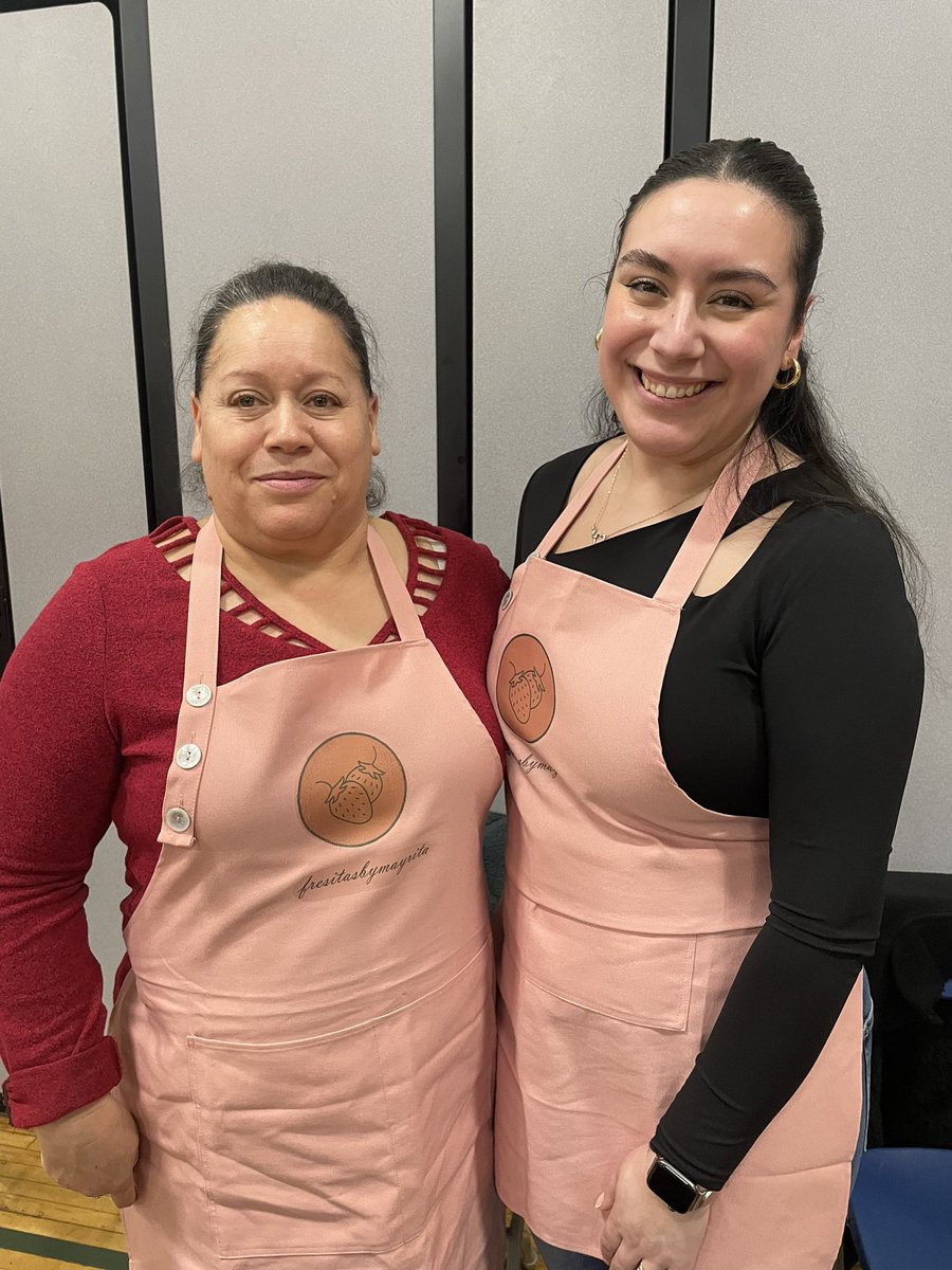 Julie Januszyk tweet media