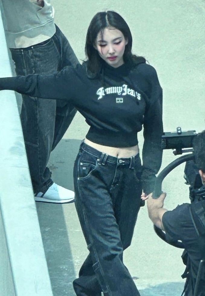 nayeon pics (@archivenayeon) on Twitter photo 