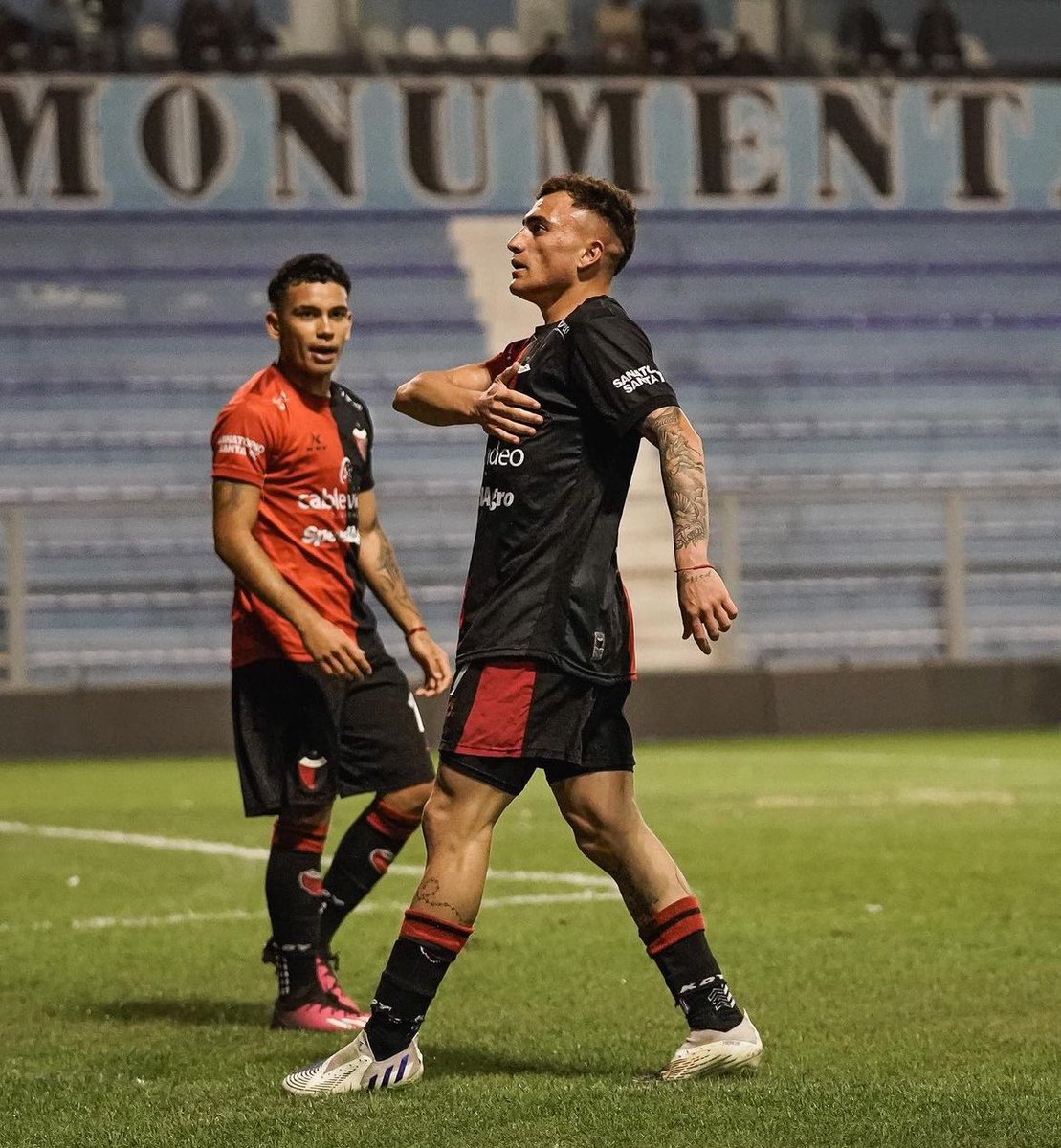 BrianWB10's tweet photo. El selectivo de #Colón jugó un amistoso ante Unión Progresista de San Carlos y fue victoria 1 a 0. Bajaron juveniles de Primera. El 11: Cuffia; Yossen, Arcando, Utrera, Detler; Forneris, Laborie, Barbona; Zavala; Déboli y Curcio. ¿El autor del gol Sabalero? Nahuel Curcio. https://t.co/9CVXWv2Dqp