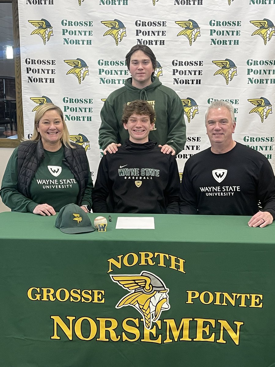 lcardinale1's tweet photo. National Signing Day!  @Roccocard24 @waynestbaseball @GPNorthBaseball @USAPrimeMI https://t.co/wgGxhpAxja