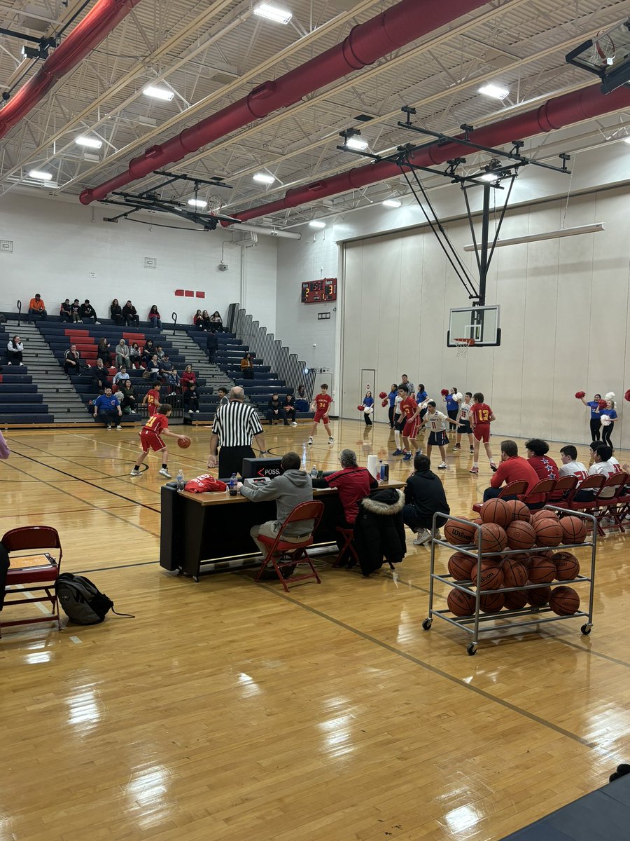 MrsHalperEDU's tweet image. Got the opportunity to watch both our 6/7 and 8th grade @JerlingJayhawks basketball teams grab some wins against Liberty Jr high. 6/7 won in an exciting overtime and the 8th gr boys scored some major points! #jerlingstrong #proudassistantprincipal