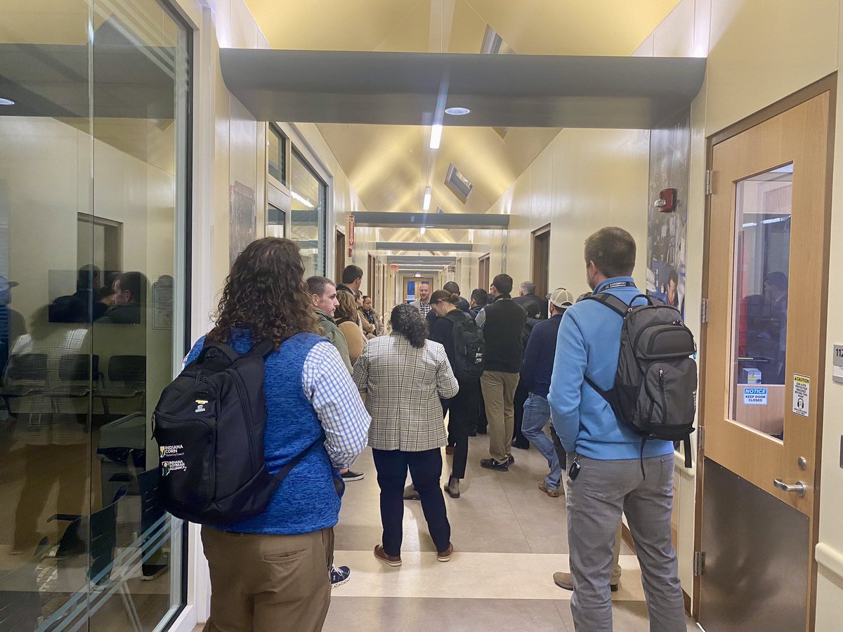 75th Corn Improvement Conference in Purdue Campus this week 🌽🌽🌽
Big thanks to <a href="/PurdueCorn/">Dan Quinn</a> for hosting! 

<a href="/tdill25/">Taylor Dill</a> did a great job presenting her findings from first year of project!
<a href="/StepUpSoy/">Laura Lindsey</a>
<a href="/OSU_HortCropSci/">Ohio State Horticulture and Crop Science</a> 
<a href="/OSU_Agronomy/">Ohio State Agronomy</a> 
<a href="/CFAES_KX/">Knowledge Exchange</a>