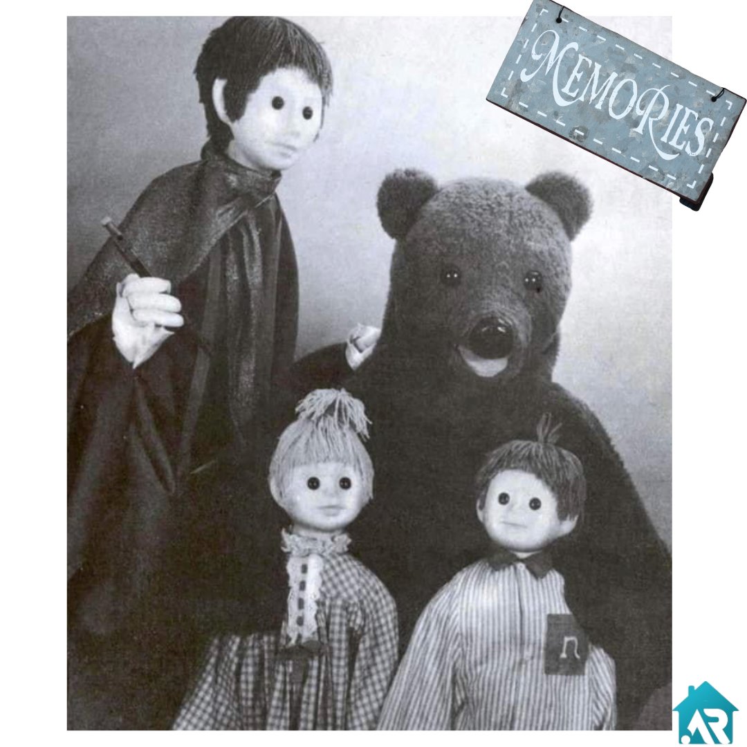 AssistRetraite's tweet photo. On regardait ça avant d'aller se coucher ...
C'est le 10 décembre 1962 qu' était diffusé le 1er épisode de "Bonne nuit les petits"

#souvenirs #souvenirdantan #enfance #souvenirtv #vintage https://t.co/QQMnp6opIv