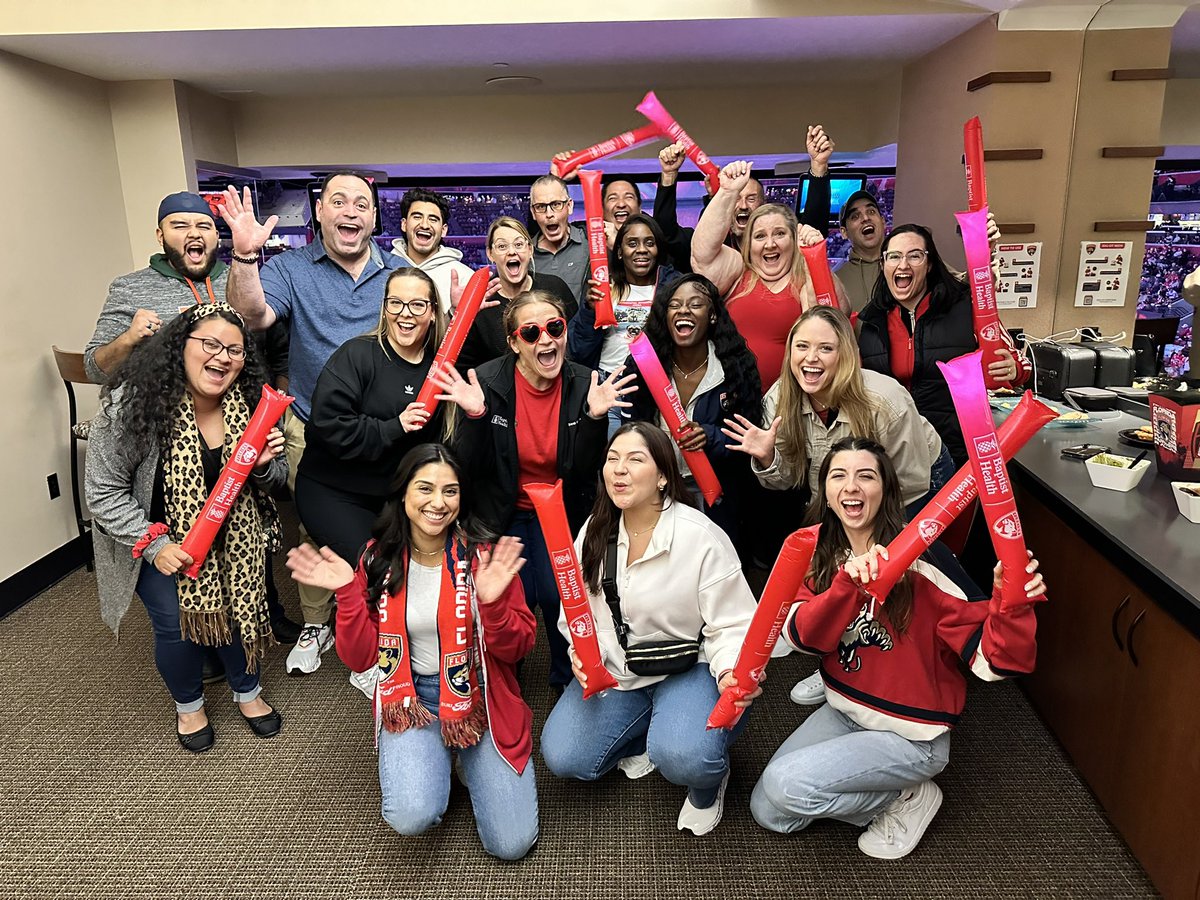 BaptistHealthSF's tweet photo. Heart month, but make it #hockey - and with a CATS WIN! Thank you @flapanthers for today’s #BHTakeover, where some of our pineapple family enjoyed the game in style! We’re proud to be the team’s official sports medicine provider. #AmericanHeartMonth #timetohunt #gocats #nhl https://t.co/B8tiCkdP5x