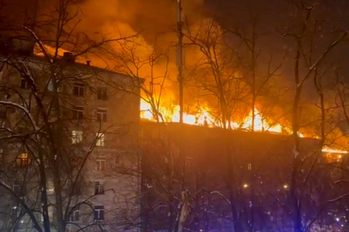 rlc_mac's tweet photo. #Russia #Moscow
#burning πππ
#OpRussia #OpPutin
Russia shot down a drone π€© https://t.co/aGlvroXahO