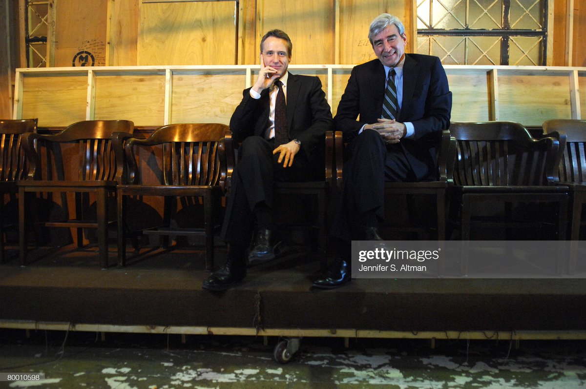 FansLinus's tweet photo. Mike should really be there to wish Jack a happy retirement! #LinusRoache #SamWaterston #MikeCutter #JackMcCoy #LawandOrder https://t.co/YVKsc31Ob6